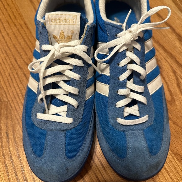 Adidas Dragon Classic Blue and White Trainers - Picture 1 of 5